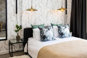 Menlyn Marble Print Apartment
